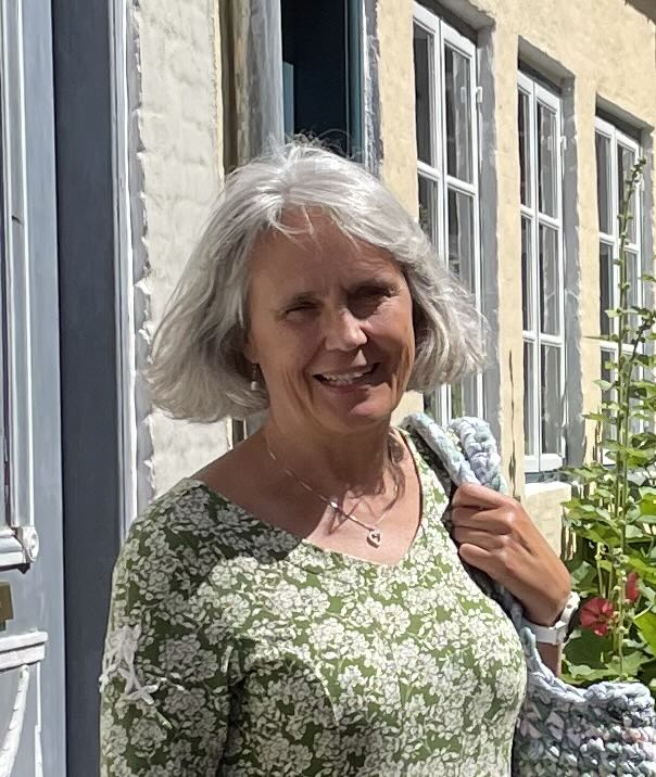 Gitte, jordemoder og IBCLC-ammekonsulent i Ammereden